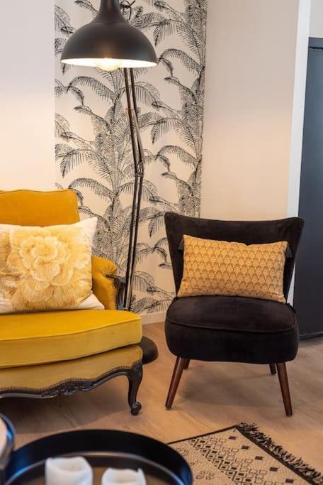 Duplex Contemporain Dans Maison Du Xviieme Siecle